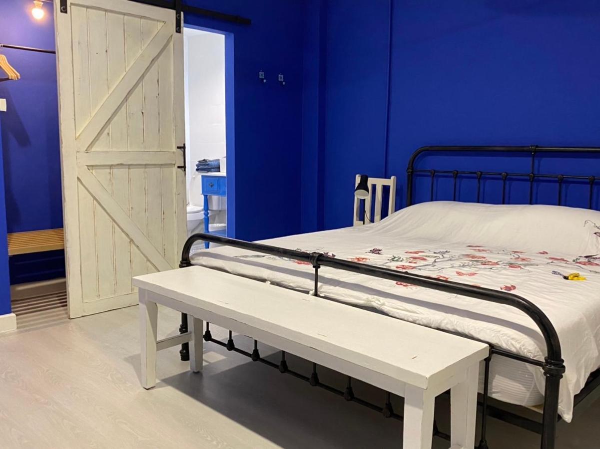 Grasshopper Bed And Cafe Hotell Pak Kret Eksteriør bilde